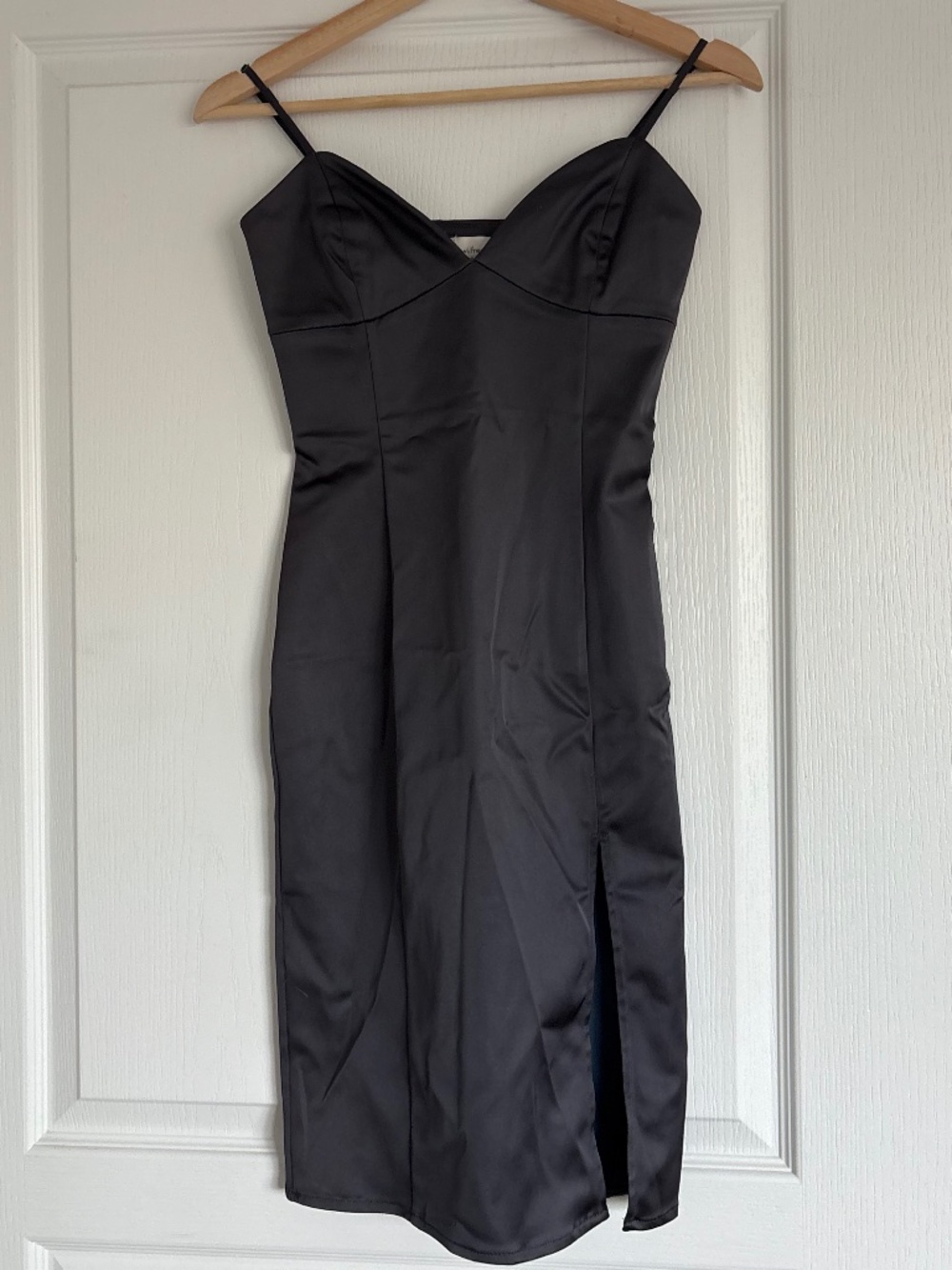 Aritzia Wilfred Satin Dress